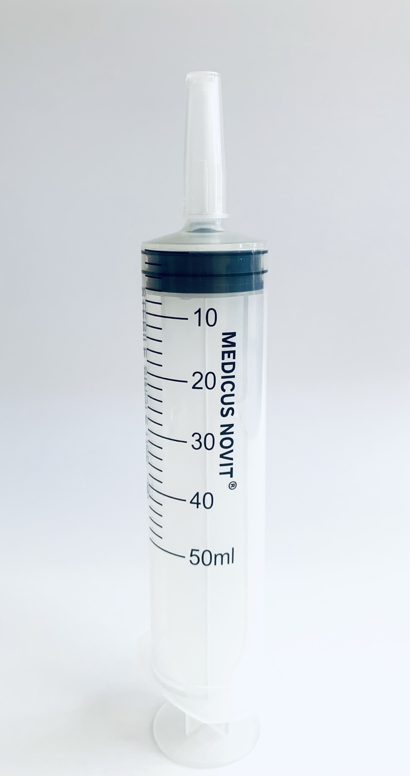 Шприц MEDICUS NOVIT 3-х компонентний одноразовий стерильний 50мл Luer Slip з конусом для під’єднання катетера без голки